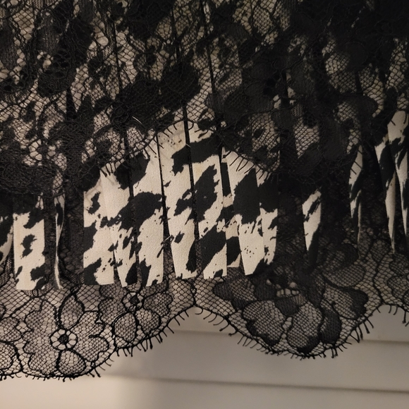 Ann Taylor top - Picture 4 of 7